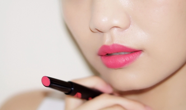 时尚气息的小姐姐